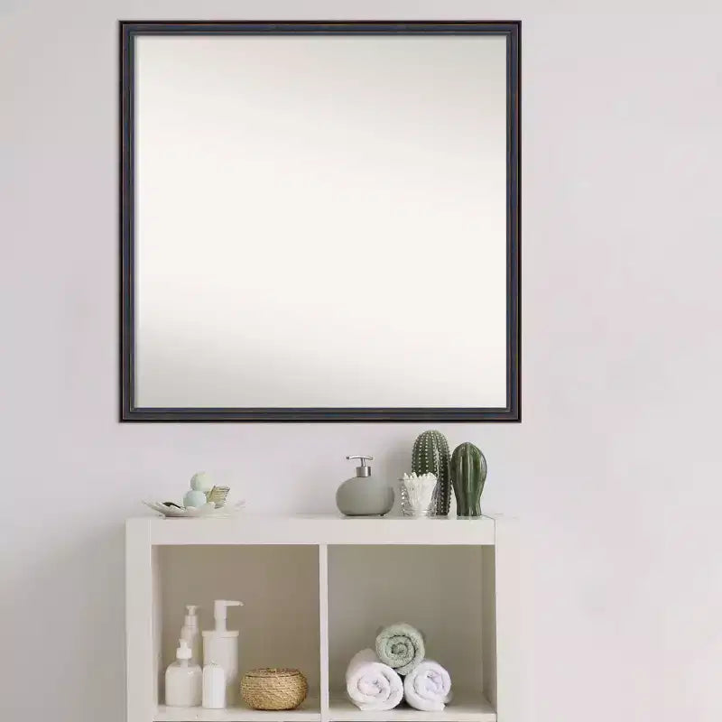 Miroir mural de salle de bain en bois non biseauté Amanti Art, 28" x 28", bronze foncé : Design carré moderne, fixation murale, cadre en bois