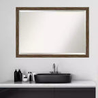 Miroir mural de salle de bain à cadre étroit en bois de grange Regis 39" x 27" marron clair - Amanti Art : Biseauté, Mural