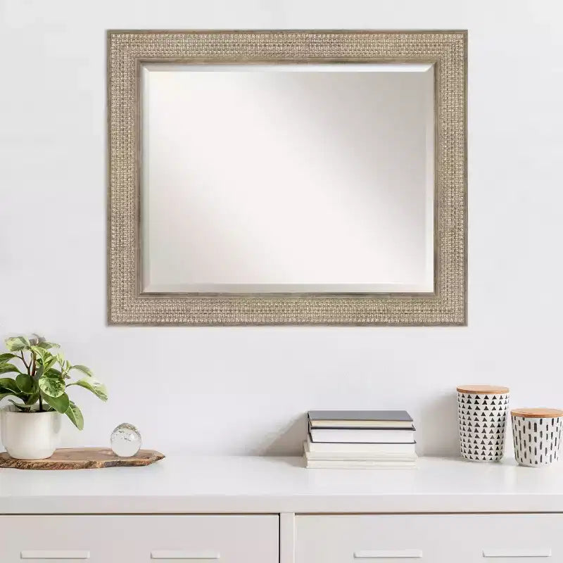 Miroir mural biseauté motif treillis argenté 34" x 28" - Amanti Art : rectangulaire, moderne, aucun assemblage requis