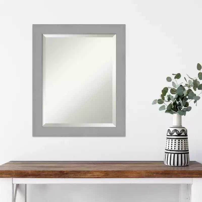 Miroir mural encadré en nickel brossé 20 po x 24 po Argent - Amanti Art : Moderne biseauté, aucun assemblage requis