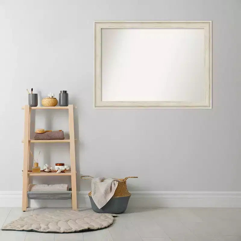 Miroir mural de salle de bain 43" x 32" Regal Birch crème sans biseau - Amanti Art : Rectangulaire, cadre en polystyrène, fixation murale