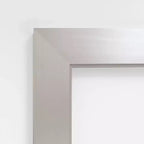 Miroir mural en bois sans biseau en argent sterling brossé 30" x 30" - Amanti Art : Carré moderne, aucun assemblage requis