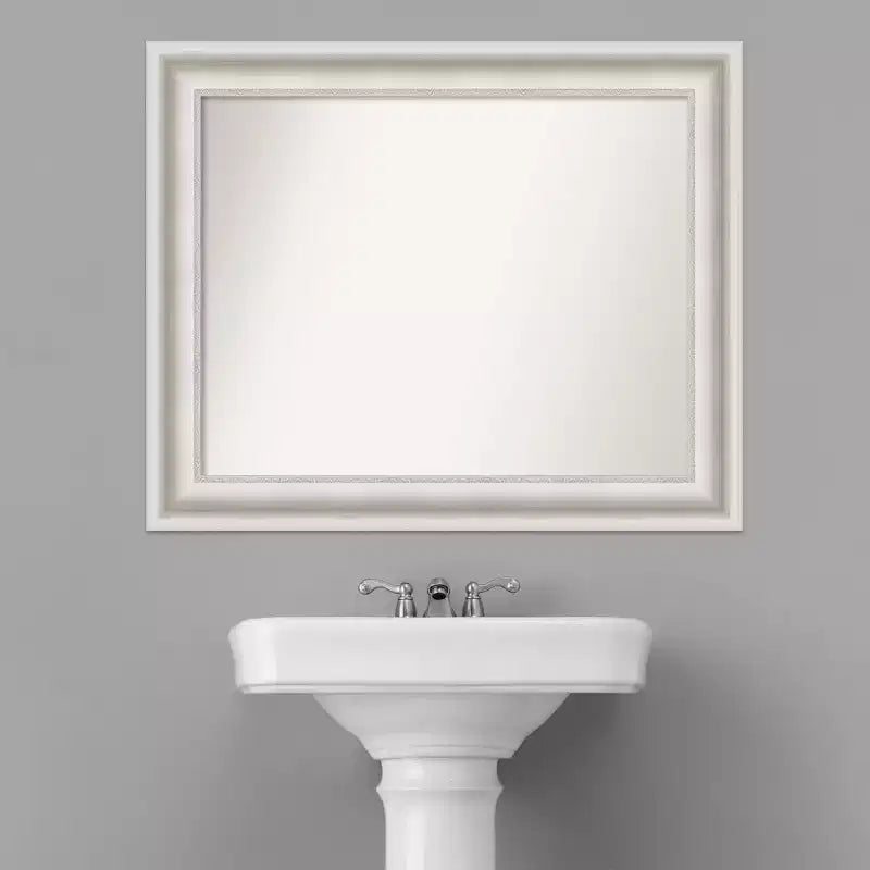 Miroir mural de salle de bain blanc salon non biseauté 34" x 28" - Amanti Art : Rectangle moderne, Quincaillerie de montage incluse