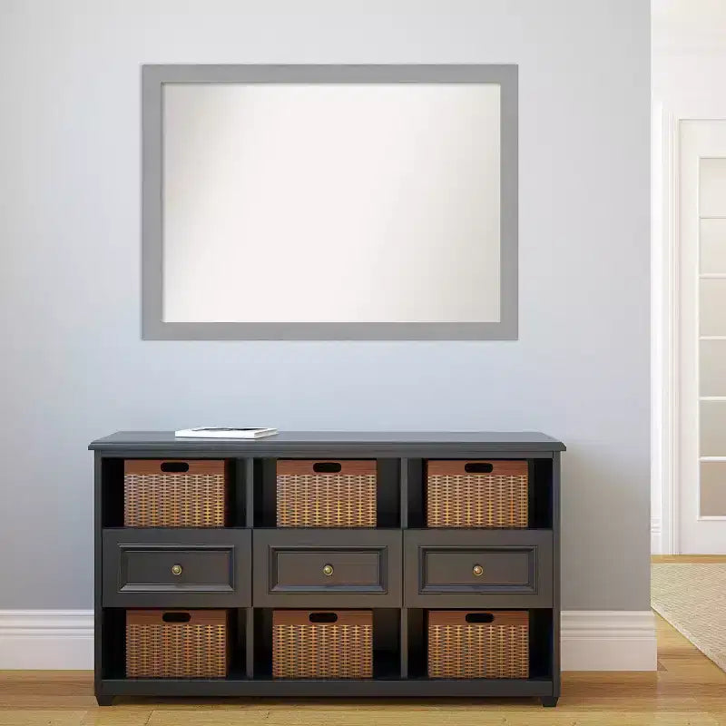 Miroir mural biseauté non biseauté en nickel brossé 42" x 31" - Amanti Art : Rectangulaire moderne, cadre en polystyrène, quincaillerie de montage incluse