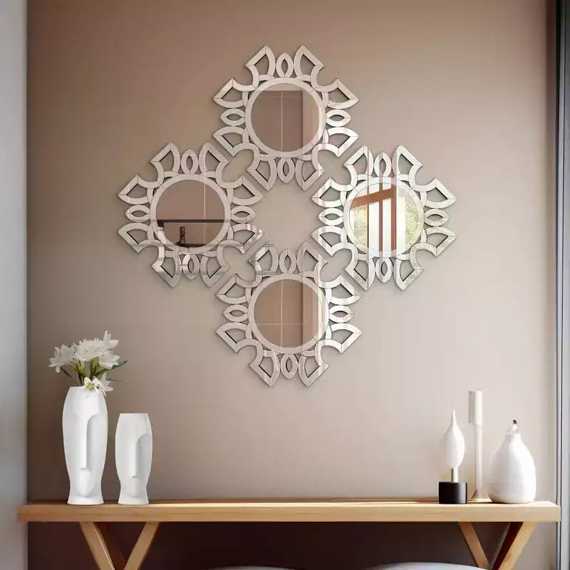 Miroir mural Howard Elliott 19,75 po x 19,75 po Eduina rond à motif symétrique découpé
