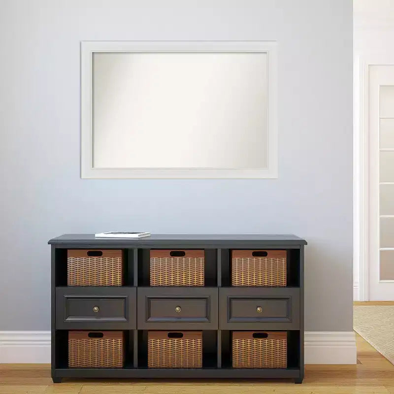 Miroir mural étroit Flair doux blanc, non biseauté, 40"x28" - Amanti Art : Style moderne, cadre en polystyrène