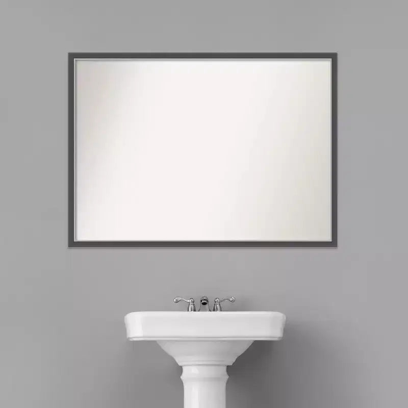 Miroir mural de salle de bain fin Eva sans biseau 40" x 29" Noir - Amanti Art : Rectangulaire moderne, à fixer au mur