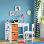 Ensemble bureau et chaise pour enfants RiverRidge avec 2 casiers de rangement pour l'art et 2 étagères latérales, blanc avec 2 barres magnétiques d'affichage d'œuvres d'art