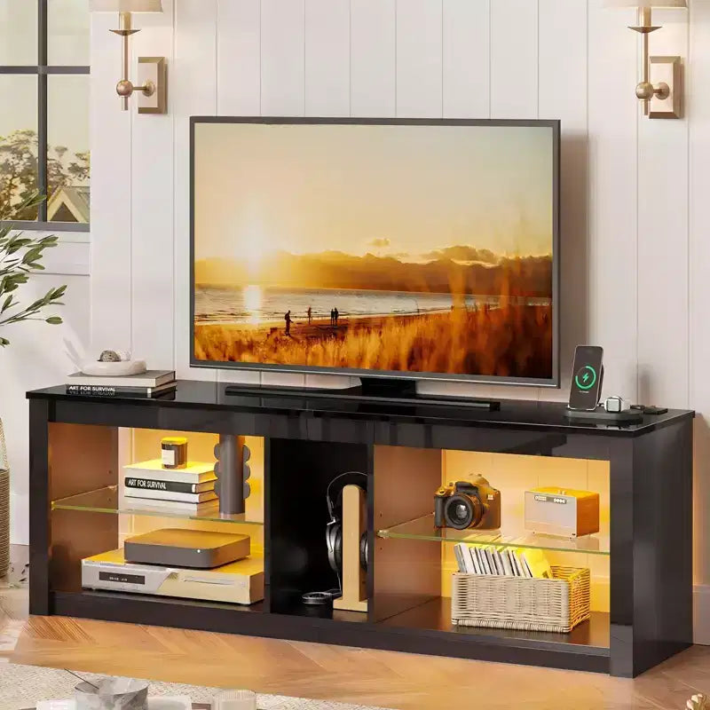 Meuble TV LED Bestier 55 pouces, console média moderne avec prise de courant et rangement, meuble de divertissement pour jeux vidéo, pour chambre et salon