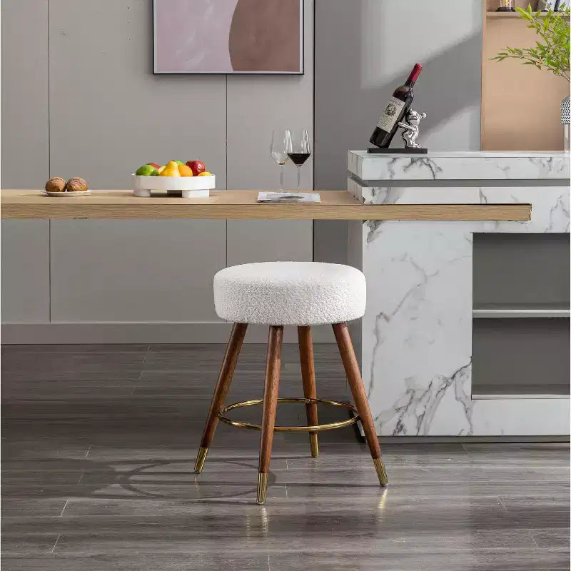 Tabouret de comptoir rembourré en bouclette MoMo de Roundhill Furniture, pivotant à 360°, blanc