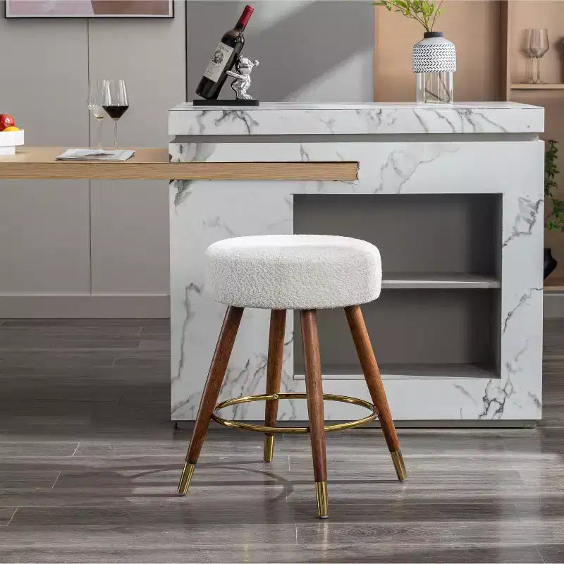 Tabouret de comptoir rembourré en bouclette MoMo de Roundhill Furniture, pivotant à 360°, blanc