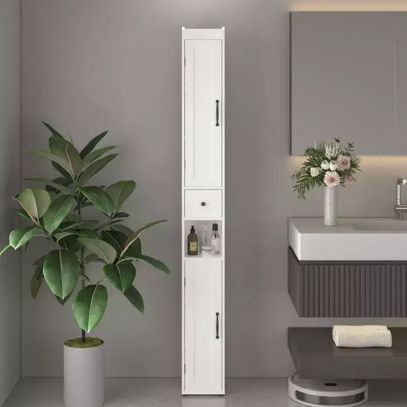 MAYEERTY 67,5 Pouces Armoire de Rangement Haute pour Salle de Bain, Armoire Autonome à 2 Portes avec Étagères Réglables et Porte-Mouchoirs Détachable pour Petites Salles de Bain