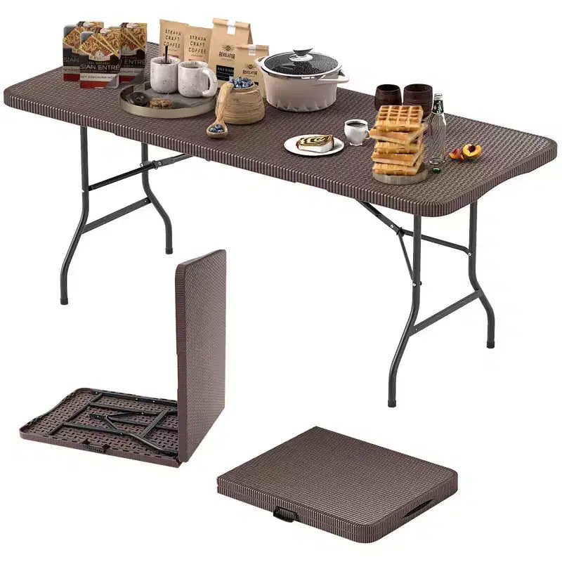 Table pliante Costway 350 LBS avec plateau en HDPE aspect rotin et mécanisme de verrouillage sécurisé