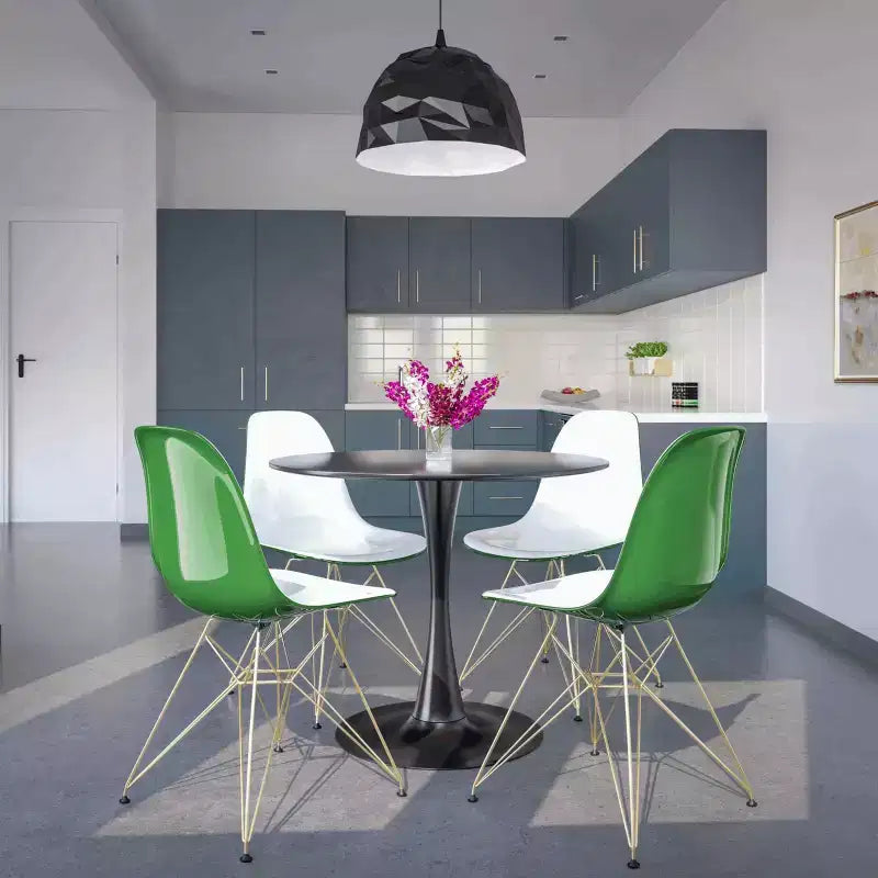 Chaises de salle à manger modernes en acrylique LeisureMod Cresco (lot de 2) - Piètement en chrome doré Eiffel, chaises d'appoint élégantes pour salles à manger et cuisines contemporaines