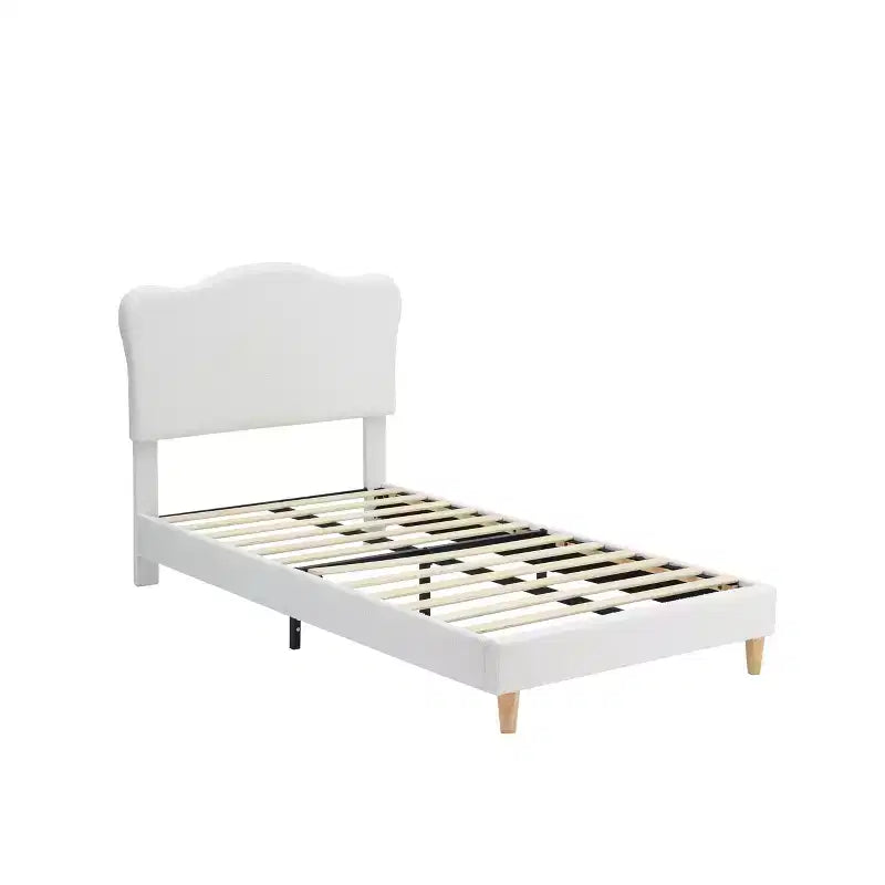 Cadre de lit pour enfants avec tête de lit festonnée, lit jumeau mignon en velours pour filles, garçons, lit plateforme robuste, pas besoin de sommier tapissier, lattes en bois, silencieux