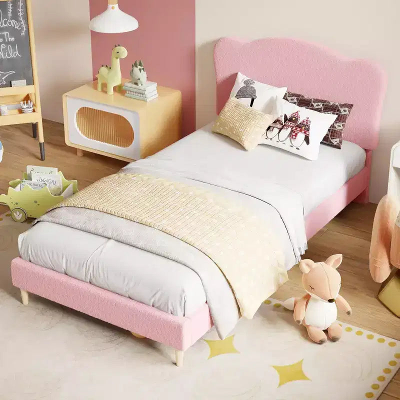 Cadre de lit pour enfants avec tête de lit festonnée, lit jumeau mignon en velours pour filles, garçons, lit plateforme robuste, pas besoin de sommier tapissier, lattes en bois, silencieux