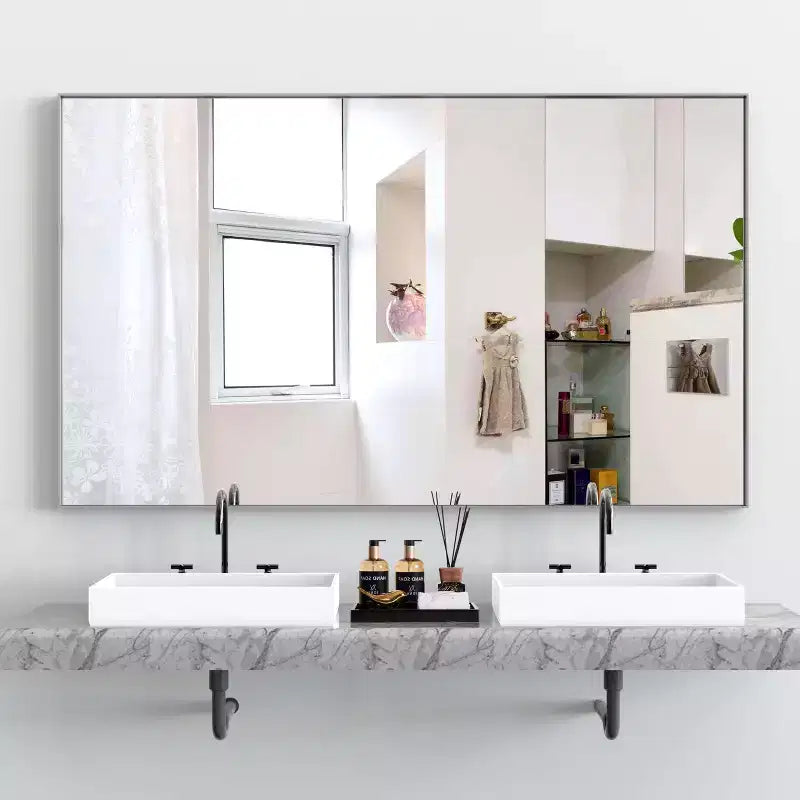 Miroir de salle de bain moderne avec cadre argenté : Surdimensionné, Aluminium, Fixation murale, Vertical/Horizontal
