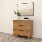 Commode à 3 tiroirs Plank+Beam avec poignée en laiton