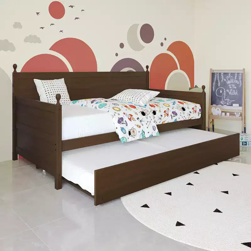 Lit de repos double en bois ChaletPosh avec lit gigogne