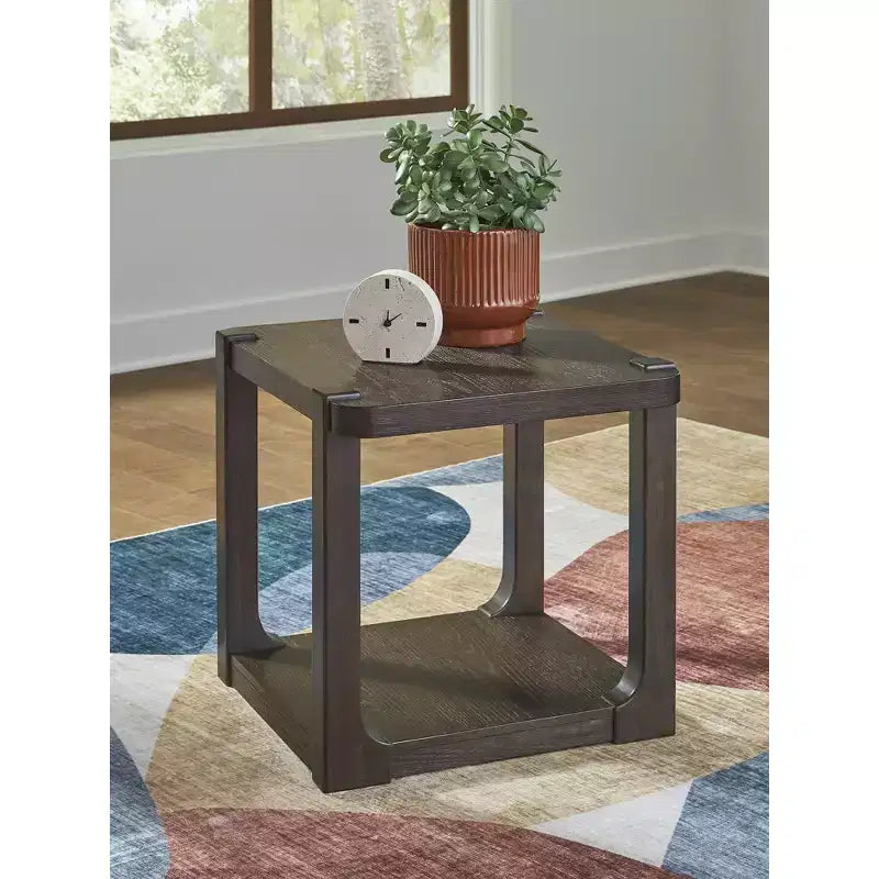 Signature Design by Ashley Breckington Table d'appoint rectangulaire avec étagère de rangement, marron foncé
