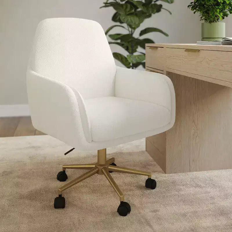 Chaise de bureau rembourrée Clara Martha Stewart