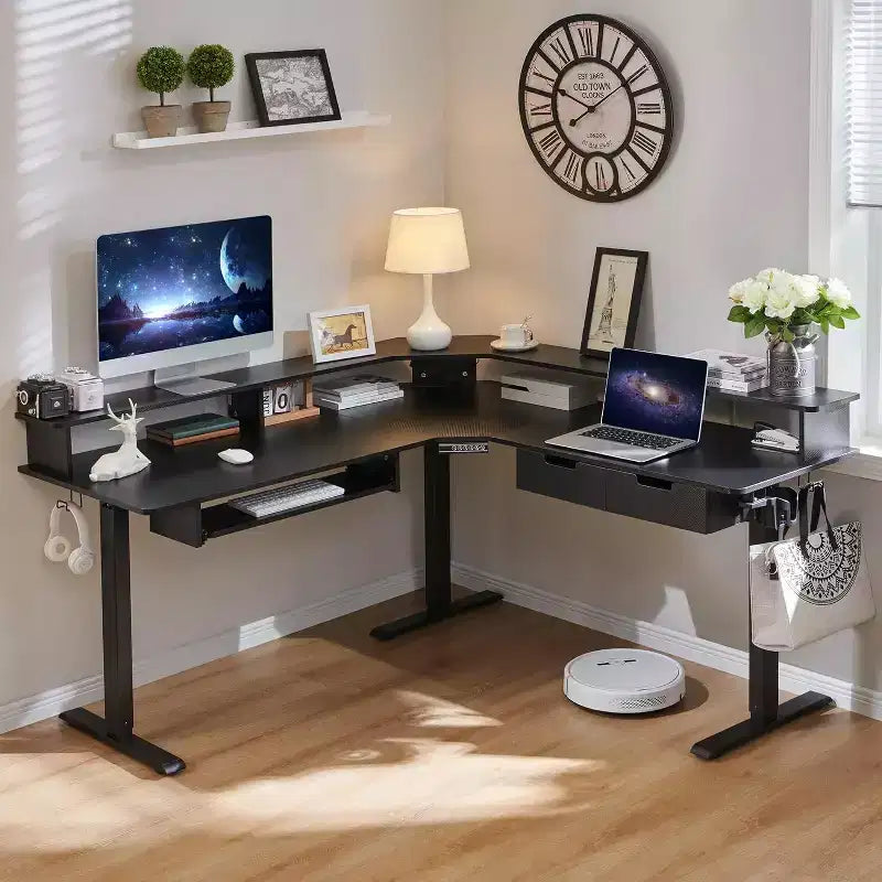 Bureau de jeu d'angle en L de 60 pouces avec 2 tiroirs, bureau debout électrique avec prises de courant et éclairage LED