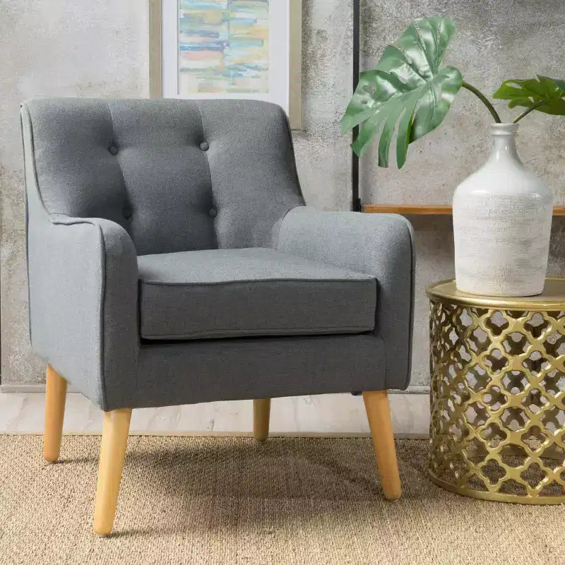 Fauteuil d'appoint en tissu Okak, fauteuil club capitonné, fauteuil élégant et confortable avec pieds en bois de bouleau pour salon ou chambre à coucher