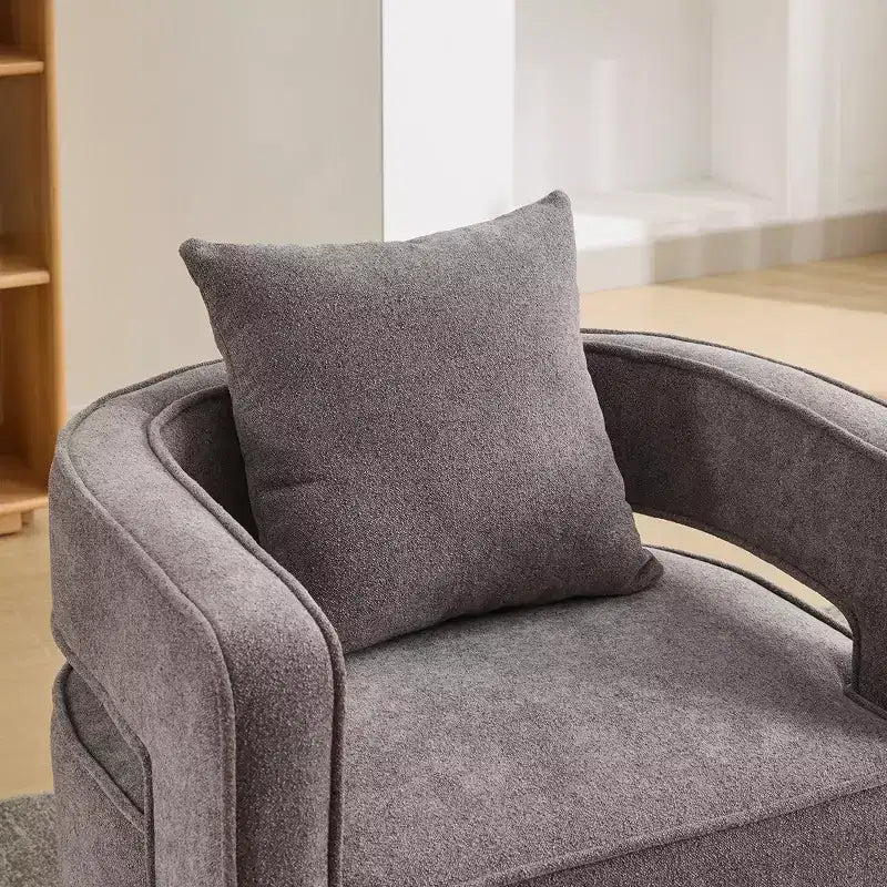 Fauteuil pivotant Okak 360° avec piètement en bois vieilli, fauteuil moderne à dossier ouvert pour salon, chambre à coucher