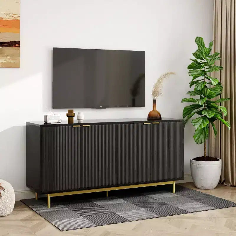 Desserte de buffet Dyonery de 58 pouces avec rangement, meuble à rainures avec étagères réglables et 4 portes, couleur noir/bois naturel