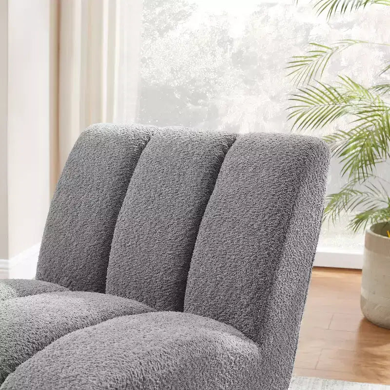 Chaise d'appoint sans accoudoirs Art Leon en tissu polaire avec pieds en bois d'hévéa