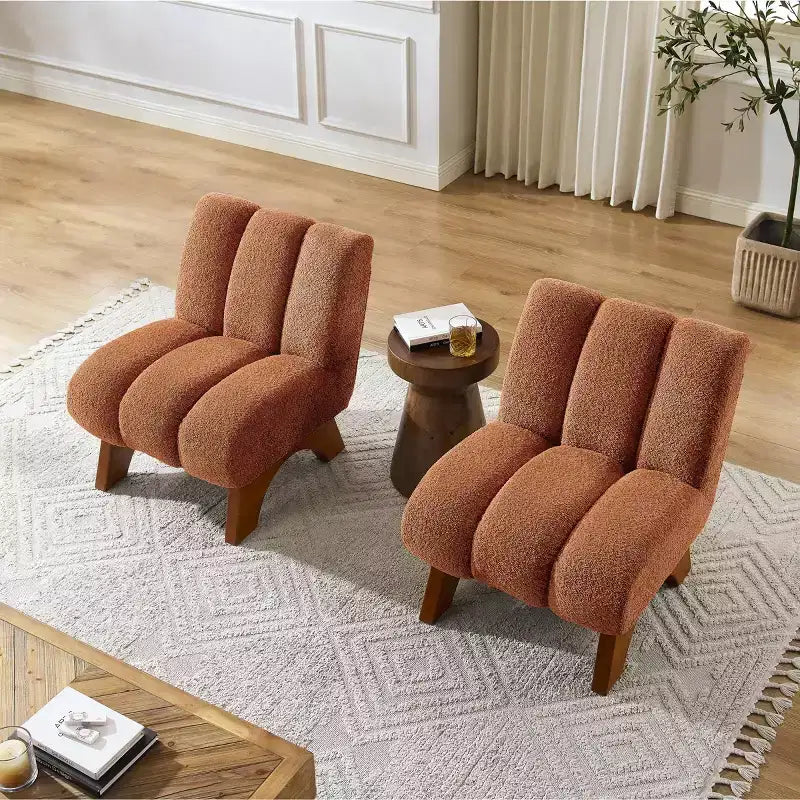 Chaise d'appoint sans accoudoirs Art Leon en tissu polaire avec pieds en bois d'hévéa