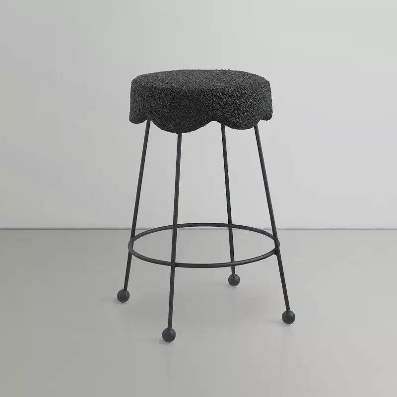 Meridian Furniture, Tabouret de comptoir Fleur en tissu noir