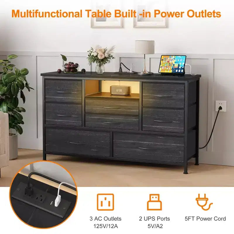 Meuble TV commode avec prise de courant et lumières LED pour téléviseur de 55", centre de divertissement à 8 tiroirs, commode en tissu avec plateau en bois, noir