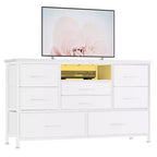 Meuble TV commode avec prise de courant et lumières LED pour téléviseur de 55", centre de divertissement à 8 tiroirs, commode en tissu avec plateau en bois, noir