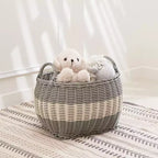 Panier de rangement multi-usage Zita rond en résine tressée avec poignées - 18 x 18 x 15,7 - Blanc-gris - Pour serviettes