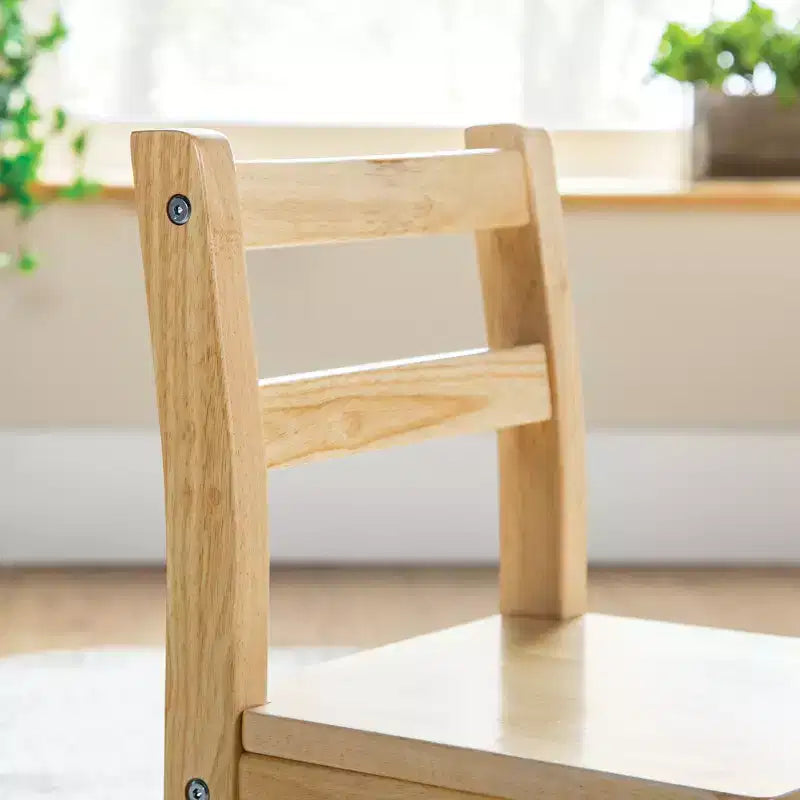 Guidecraft EdQ Ensemble de 2 chaises en bois dur pour enfants - Naturel : chaise en bois pour les tout-petits de 1 à 2 ans | Mobilier pour enfants pour salle de jeux, école maternelle, sièges de garderie