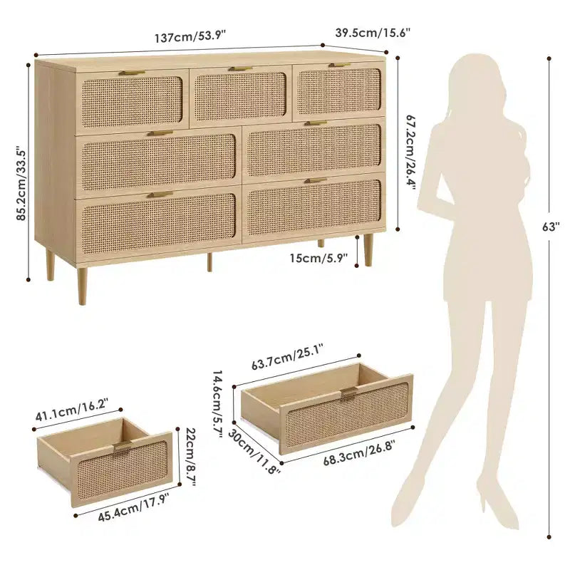 Commode en rotin à 7 tiroirs pour chambre - Commode en bois de 137 cm avec poignées métalliques, meuble TV multifonctionnel et organisateur de rangement
