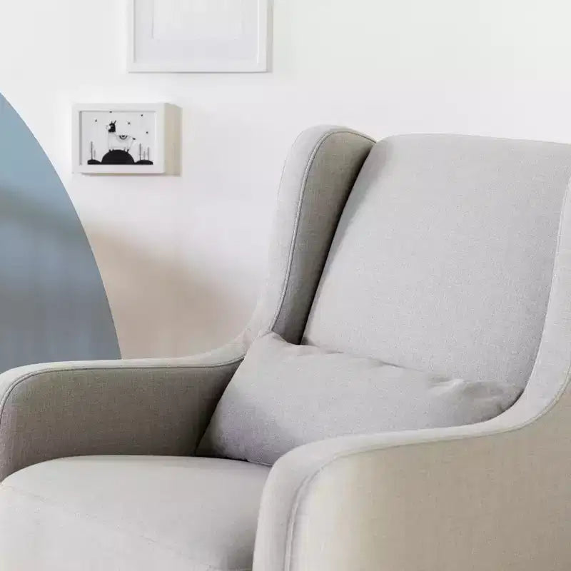 Fauteuil à bascule Kai de Babyletto en tissu Eco-Performance | Hydrofuge et antitache