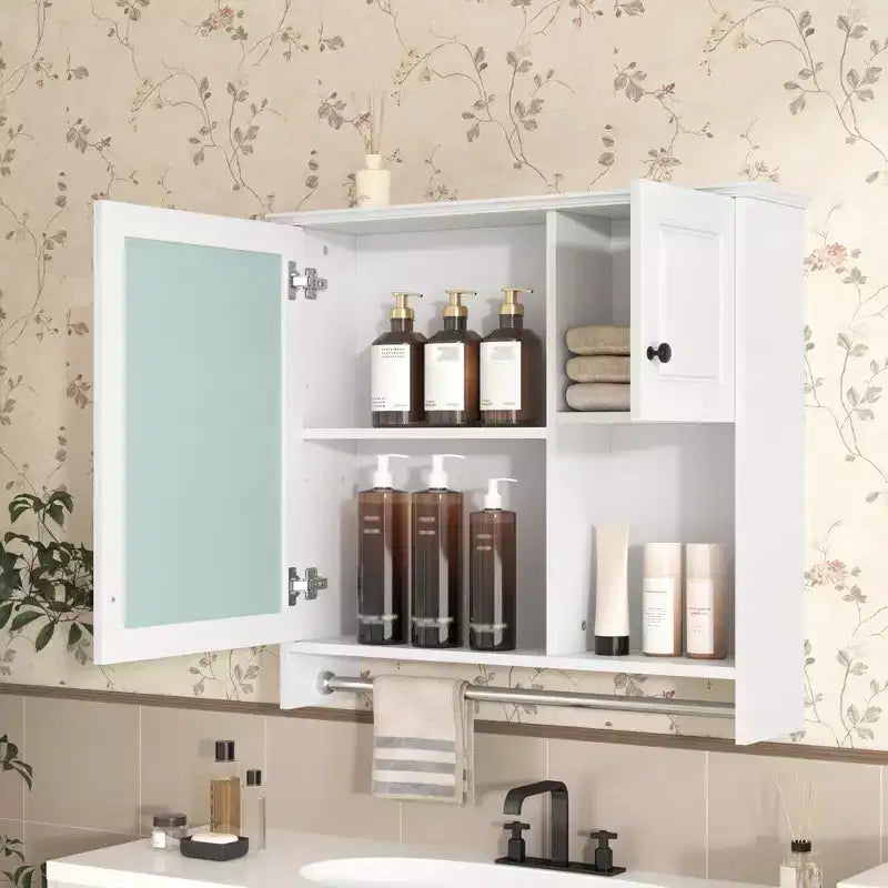 Meuble de salle de bain mural rectangulaire FAMYYT 30 po L x 27 po H en MDF avec miroir, étagères réglables, barre porte-serviettes, blanc