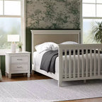 Table de chevet assemblée Namesake Darlington – Blanc chaud