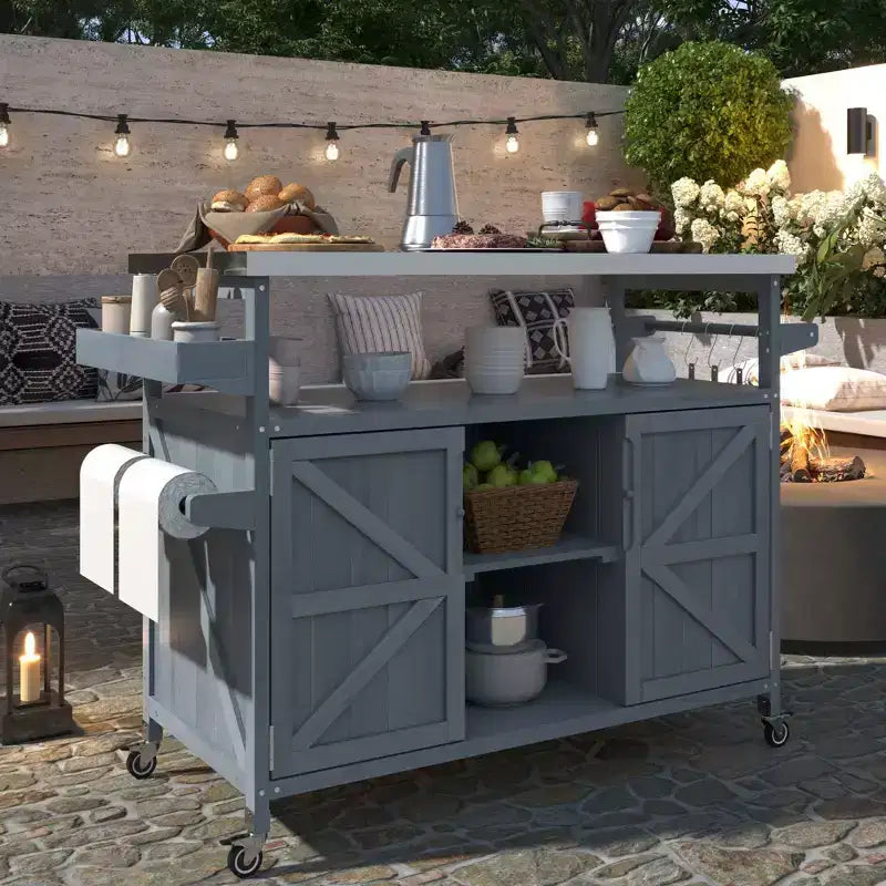 Okak Îlot de cuisine d'extérieur avec plaque de cuisson et grille en acier, chariot de bar en bois massif avec roulettes verrouillables, armoire de rangement extérieure pour jardin, barbecue