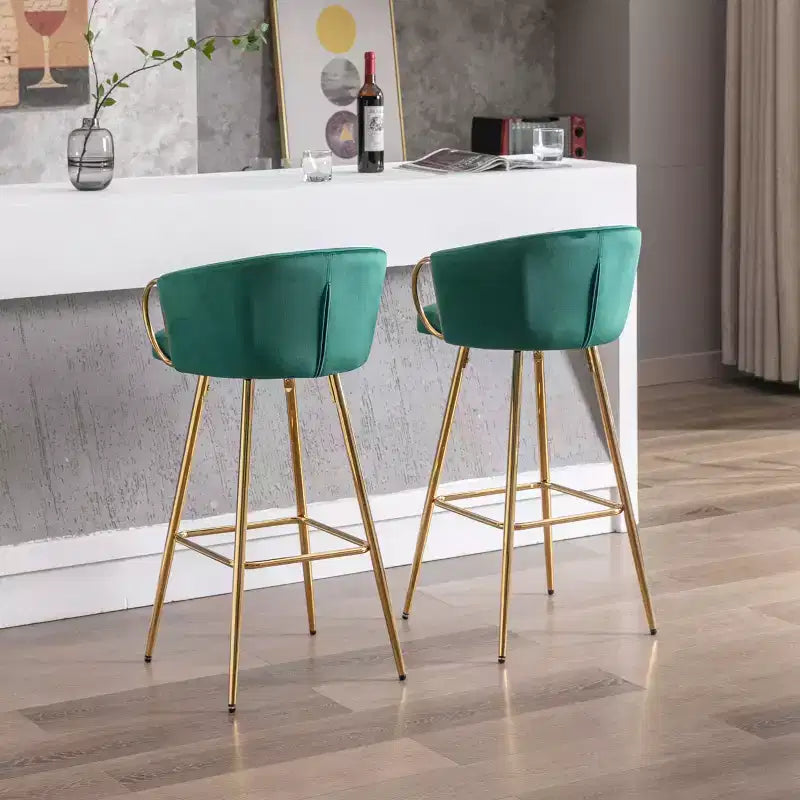 Okak Lot de 2 tabourets de bar de 30 pouces hauteur comptoir, tabourets de bar rembourrés avec repose-pieds chromé et dossier en velours, chaises de bar pour cuisine