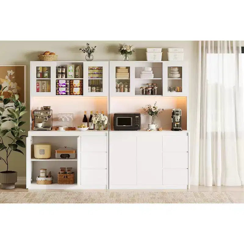 Meuble de cuisine de 180 cm de haut, armoire de rangement de cuisine avec lumières LED et prises de courant, support pour micro-ondes, porte vitrée, étagères réglables, design sans poignée