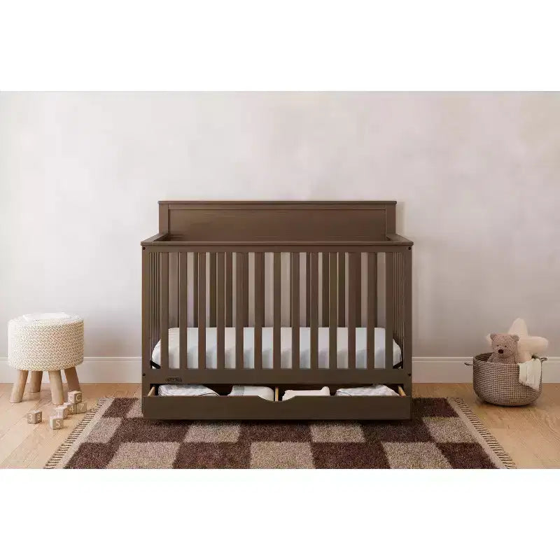 Lit de bébé convertible Shiloh de Graco avec tiroir