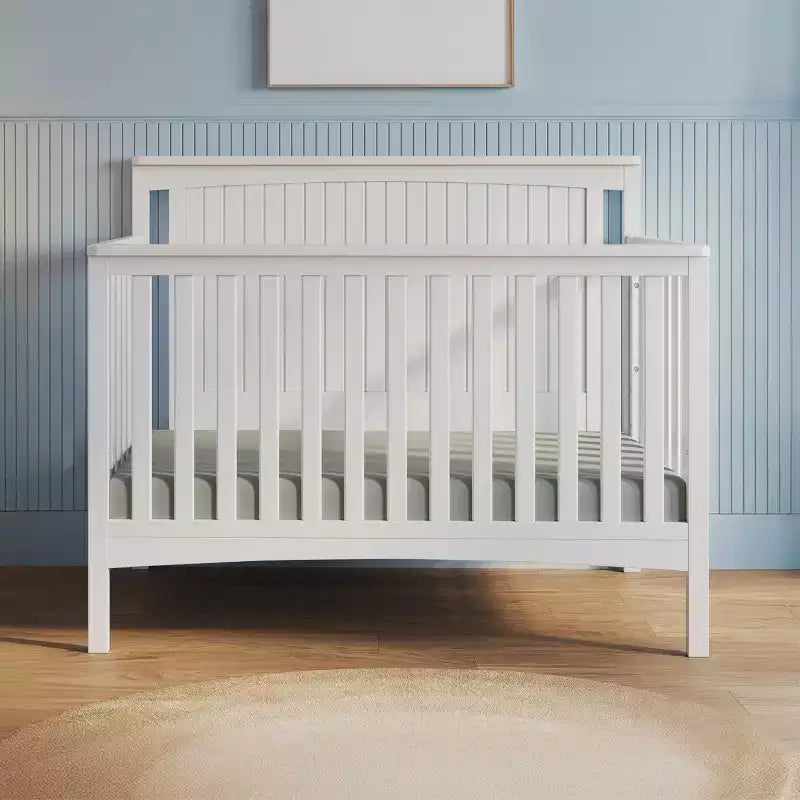 Lit de bébé convertible 4-en-1 Child Craft Scout, se transforme en lit de repos, en lit pour tout-petit et en lit pleine grandeur, 3 positions de matelas, finition sécuritaire pour bébé
