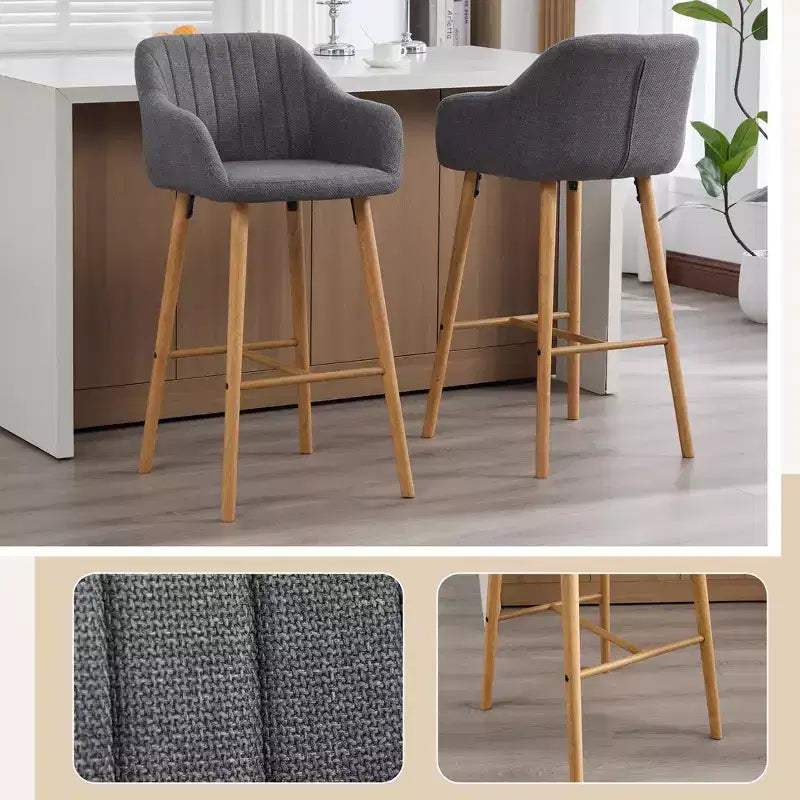 Tabourets de bar Zeus & Ruta en lin moderne rembourrés, lot de 2 avec dossier, accoudoirs et pieds en bois, hauteur îlot de cuisine
