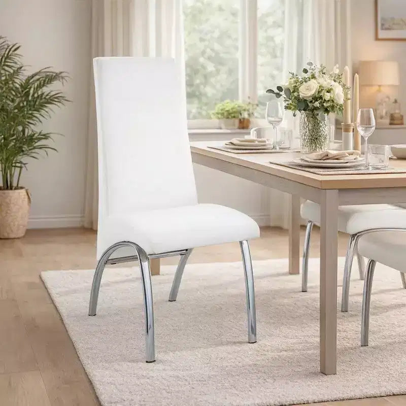 Chaise d'appoint Royal Hampton en métal tapissée de polyuréthane, lot de deux, blanc et argent