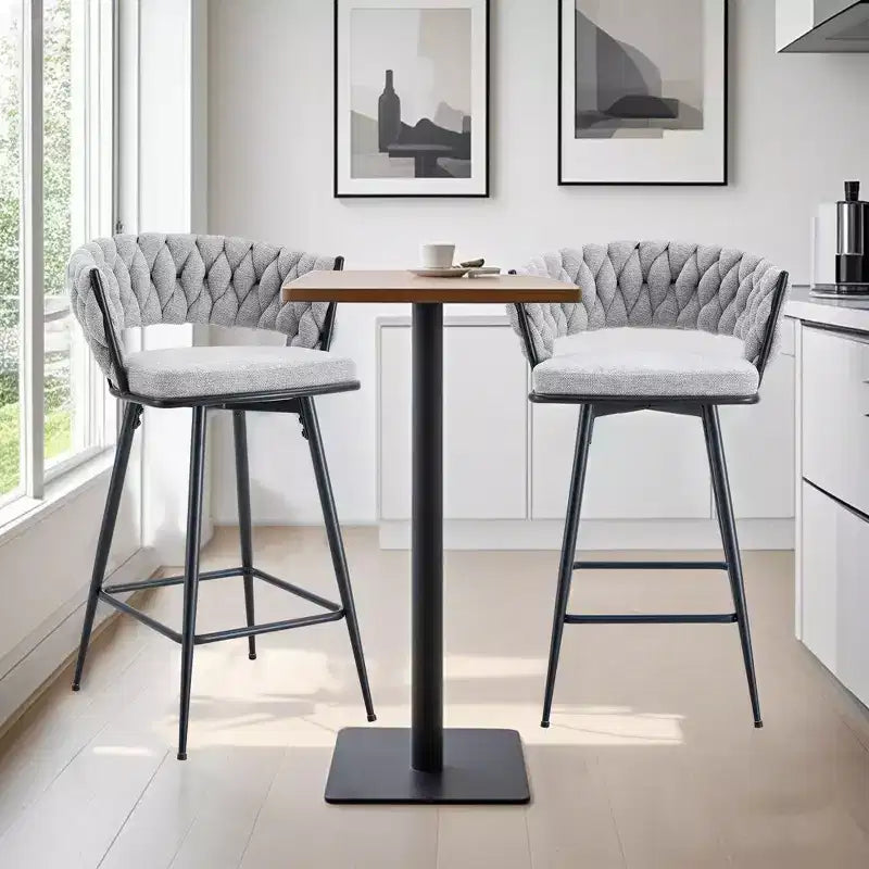 Okak Lot de 2 tabourets de bar modernes en lin respirant, rembourrés, avec repose-pieds et cadre en métal robuste, chaises pivotantes hauteur comptoir