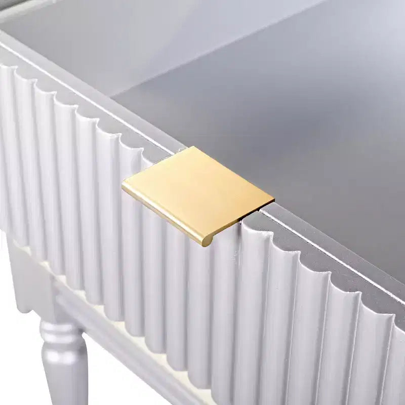 JVNOXK Coiffeuse moderne de luxe avec rangement à 4 tiroirs et tabouret, miroir rond, tringle de suspension réglable sur trois niveaux, argent