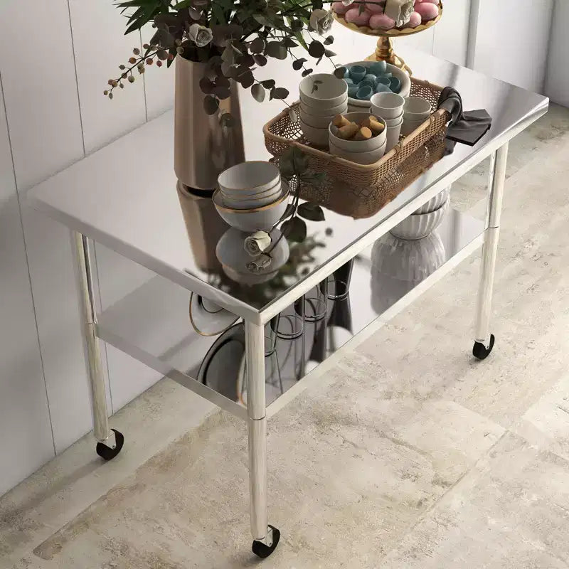 Table de travail en acier inoxydable avec étagère inférieure réglable - Table de préparation commerciale pour cuisine, restaurant, garage